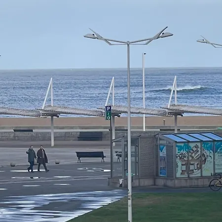 Primera Linea Playa Con Parking Apartmán